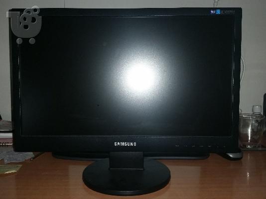 PoulaTo: samsung 2243SN