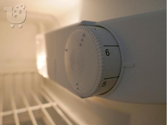 ΨΥΓΕΙΟ Whirlpool με κατάψυξη, ιδανικό για φοιτητές