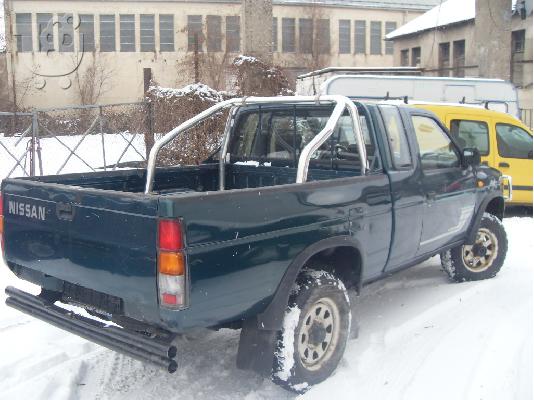 Nissan PICK UP 4X4 