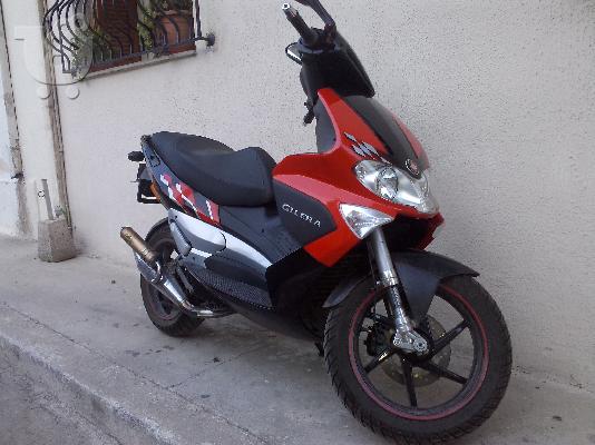 PoulaTo: GILERA Runner 50; SP; PJ '09