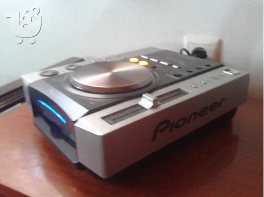 PoulaTo: pionner cdj 200