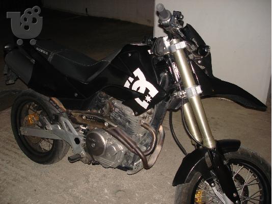 PoulaTo: HONDA FMX 650 '05