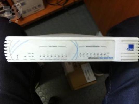 PoulaTo: 3com - lan hub 8 ports