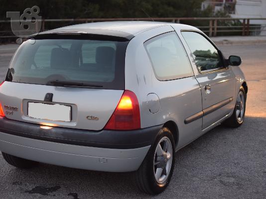 RENAULT CLIO 