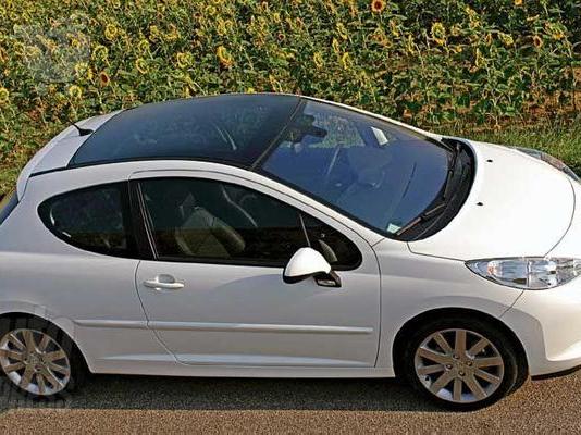 PoulaTo: PEUGEOT 207 '08
