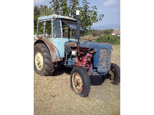 PoulaTo: zetor super 50