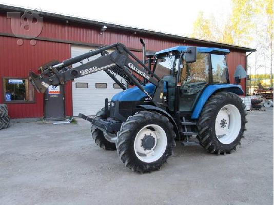 PoulaTo: 2004 New Holland TS 100ES