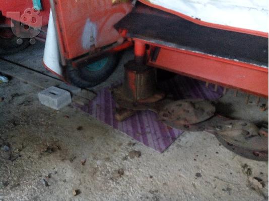 XORTOKOPTIKO KUHN  FC 350 SYROMENO