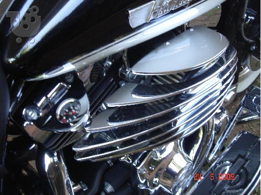 HARLEY DAVIDSON FLHR Road King 