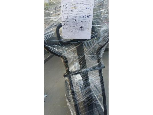 PoulaTo: YORK PERFORM 220 CROSS TRAINER