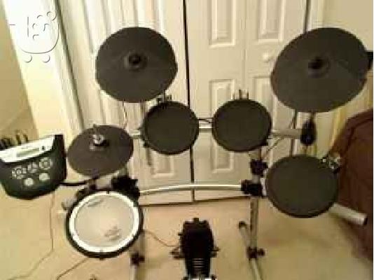 Yamaha Tyros4 Arranger Workstation Keyboard