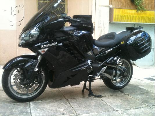 PoulaTo: KAWASAKI 1400 GTR '10