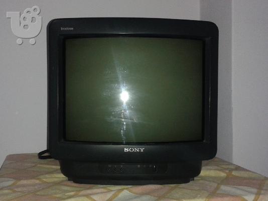 PoulaTo: SONY TRINITRON 14`` CRT