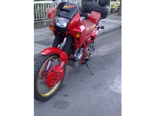 PoulaTo: HONDA NX 650 Dominator '94