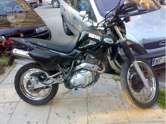 PoulaTo: YAMAHA XT 600 '03