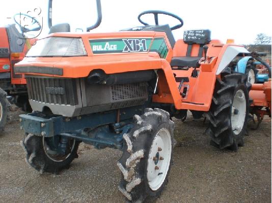 Τρακτεράκι Kubota XB-1  Καραμανίδης