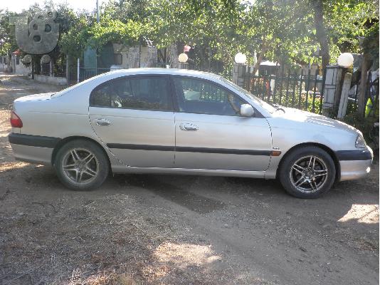 TOYOTA AVENSIS 