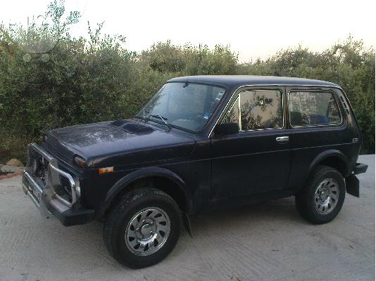 PoulaTo: LADA NIVA '93