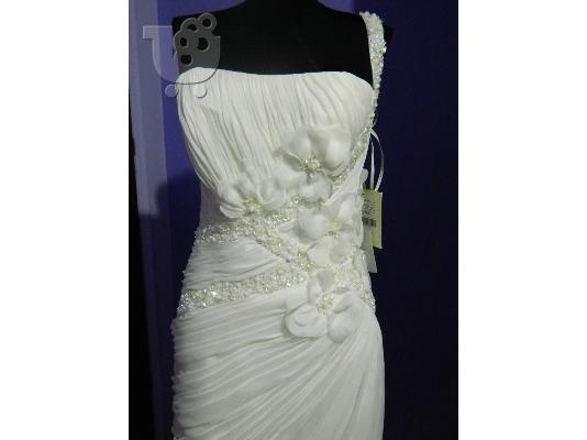 PoulaTo: PRONOVIAS FRANCOLI 2011 COLLECTION