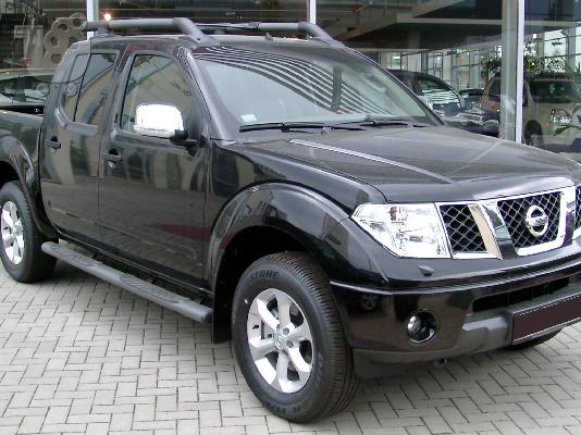 PoulaTo: NISSAN NAVARA '10