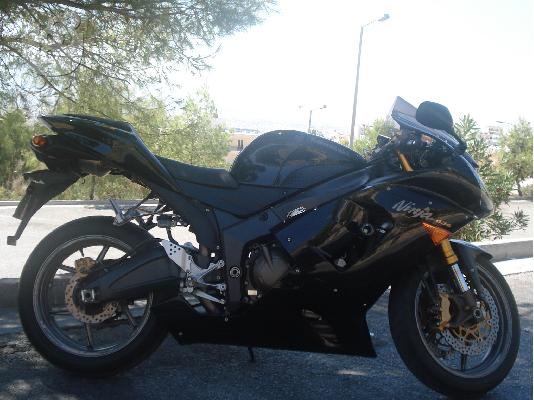 KAWASAKI ZX-6 R Ninja 