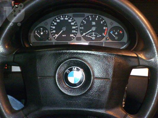 BMW 318i 