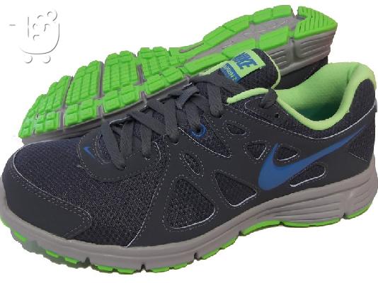 PoulaTo: NIKE REVOLUTION 2