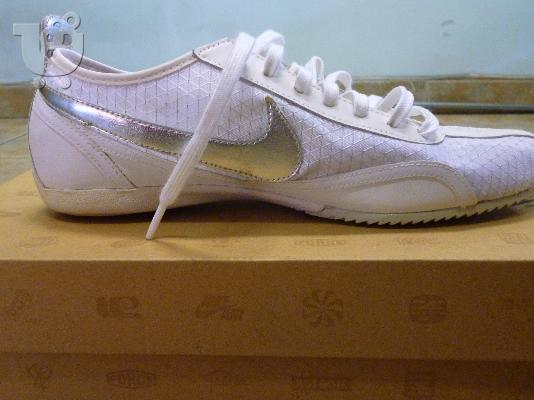 Γυναικεία αθλητικά Nike