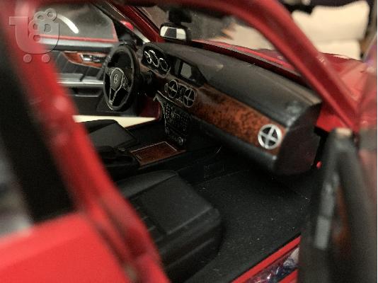 Mercedes Benz GLK - Class 1/18