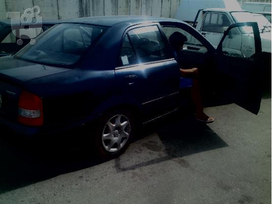 MAZDA 323 