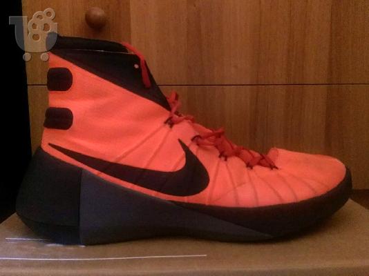 PoulaTo: Nike Hypedunk