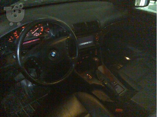 BMW 525i 