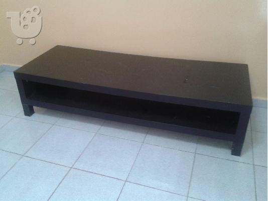 Πωλούνται γραφείο και έπιπλο τηλεόρασης