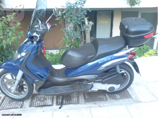 PoulaTo: PIAGGIO Beverly 250 GT '05