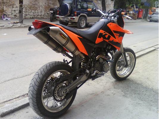 KTM LC4 640 Supermoto 