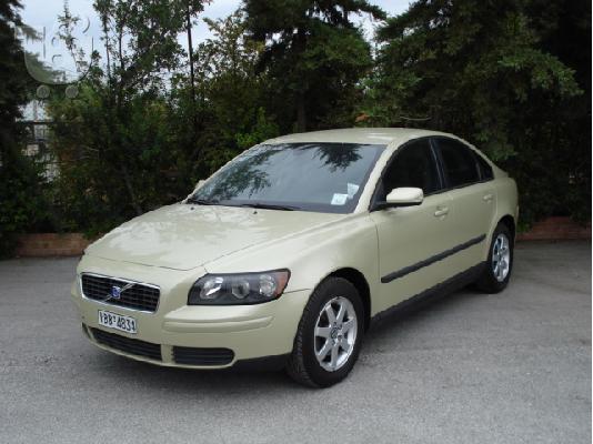 PoulaTo: Volvo S40 '04