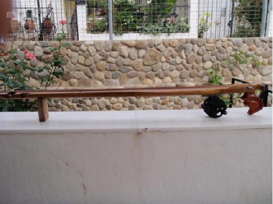 Πωλουνται χειροποιητα ξυλινα ψαροντουφεκα