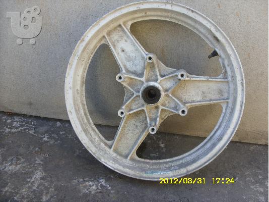 PoulaTo: VFK 400 honda τροχοι