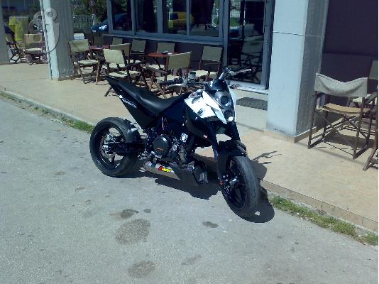PoulaTo: KTM 690 Duke '09
