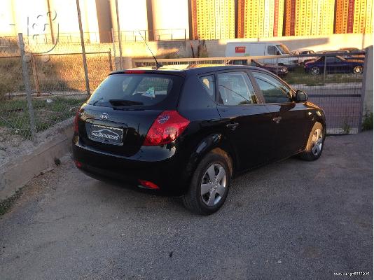 PoulaTo: KIA MOTORS CEED '09