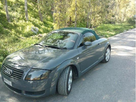 AUDI TT 