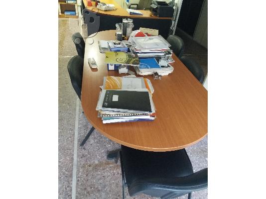 Έπιπλα Γραφείου