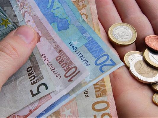 PoulaTo: μια υπηρεσία δανεισμού χρημάτων μεταξύ ατόμων που βοηθά όλους όσους έχουν ανάγκη πίστωσης