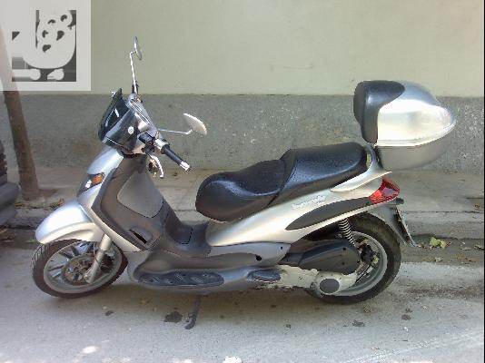 PoulaTo: PIAGGIO Beverly 200 '03