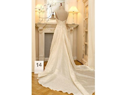 ΝΥΦΙΚΟ LA SPOSA (PRONOVIAS)