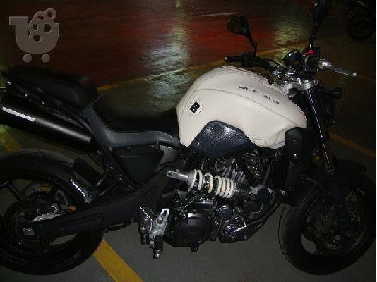 YAMAHA MT-03 