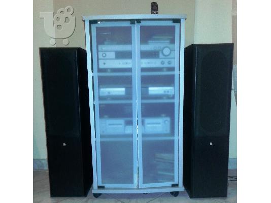 PoulaTo: HOME HI-FI