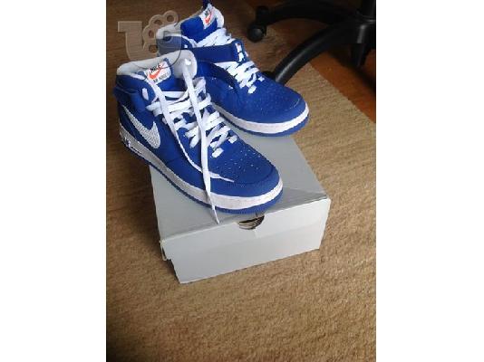 PoulaTo: NIKE AIR FORCE