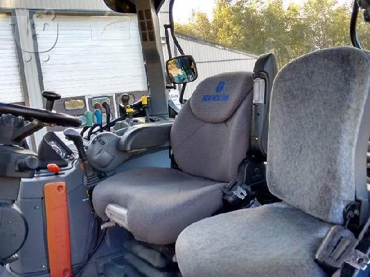 2005 New Holland TS110A