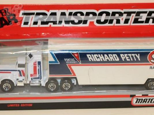 MATCHBOX Μεταλλικές μινιατούρες Super Star Transporters.